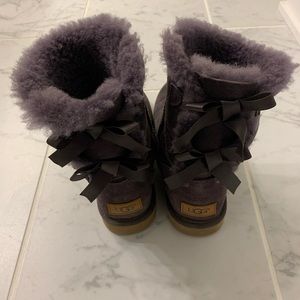 Preloved purple uggs